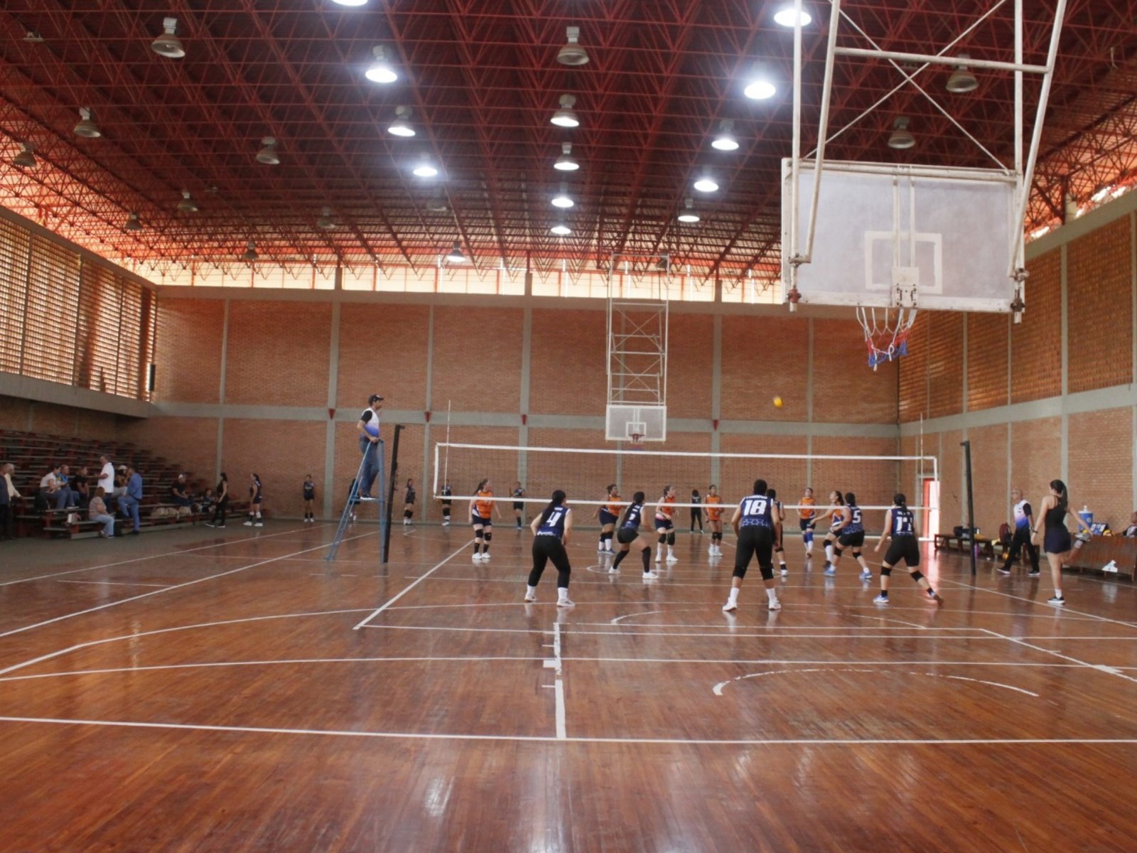 Foto de Gimnasio Antonio Borjas Romero