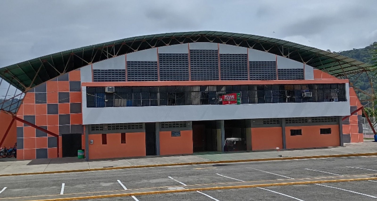 Foto de Gimnasio Ricardo Salas